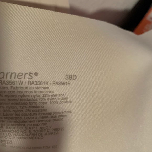 4 Warner’s  bras - Picture 6 of 8